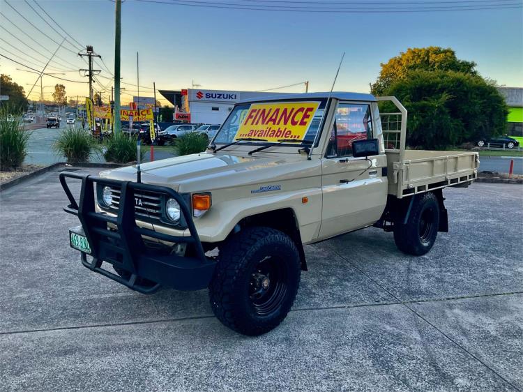 1992 TOYOTA LANDCRUISER C/CHAS 4x4 HZJ75RP