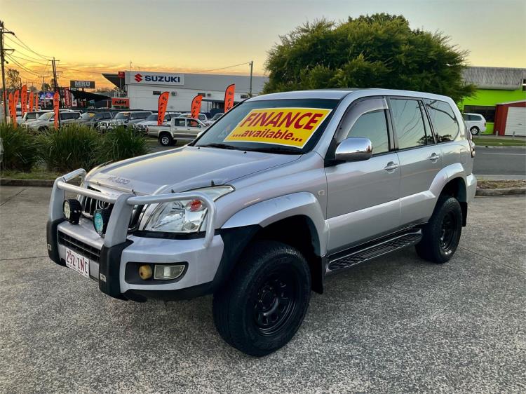 2004 Toyota LandCruiser Prado GXL 4x4  8 Seat Automatic Wagon