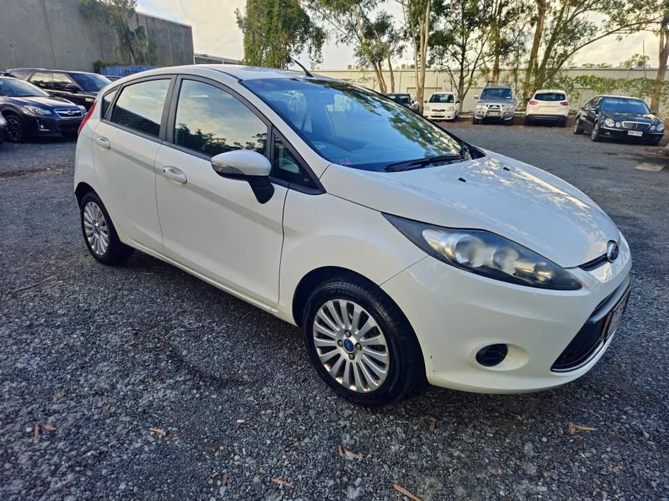 2011 Ford Fiesta Auto - We finance visa holders