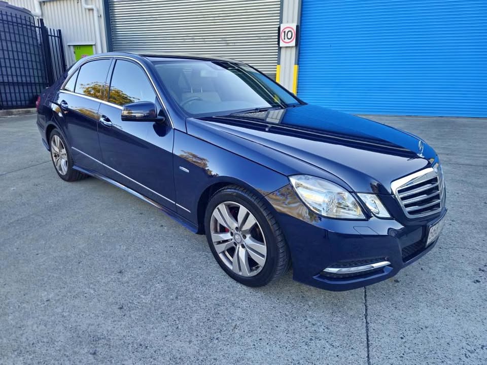2013 Mercedes-Benz E350 – Luxury Sports Sedan