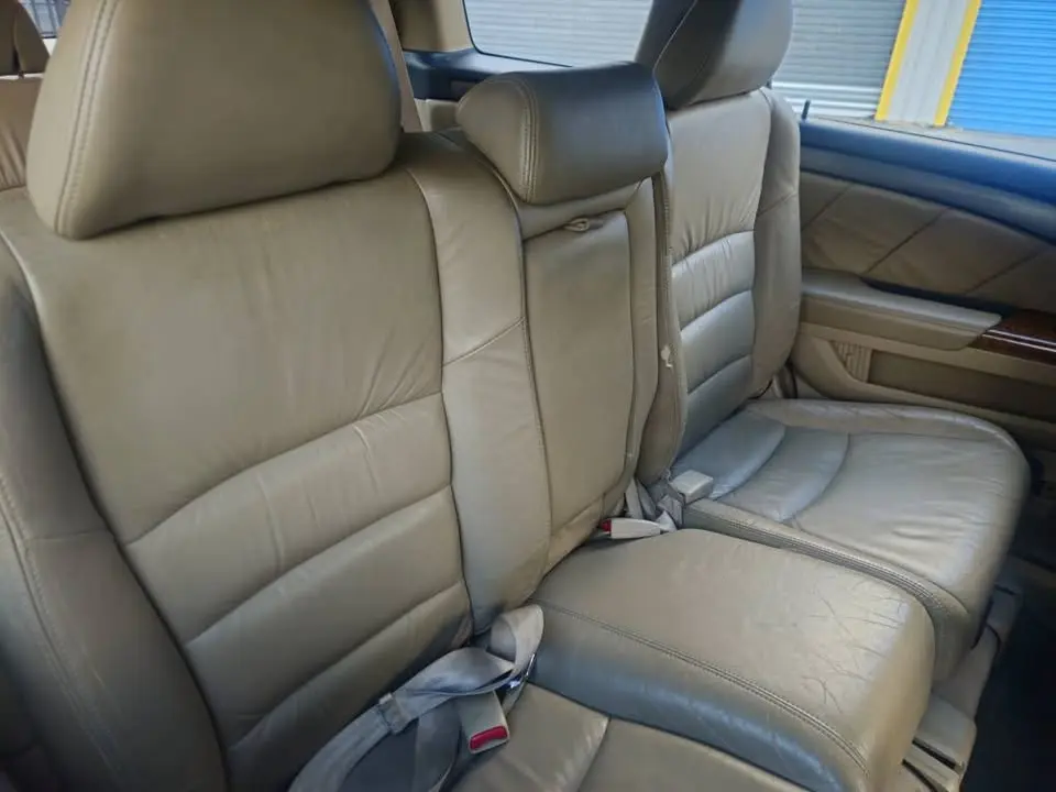 19-06-20026-2005-honda-oddessy-automatic-013.webp