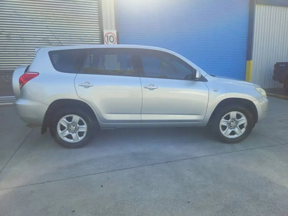 19-06-2026-2007-toyota-rav-4cv-automatic-wagon-006.webp