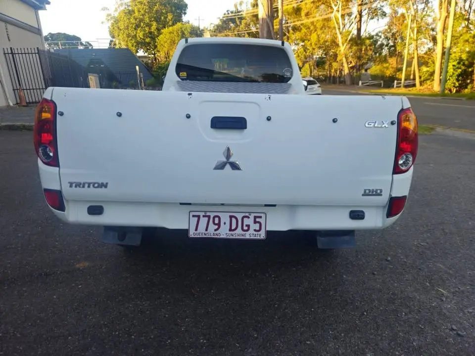 19-06-2026-2011-mitsubishi-triton-glx-highrider-4x2-008.webp