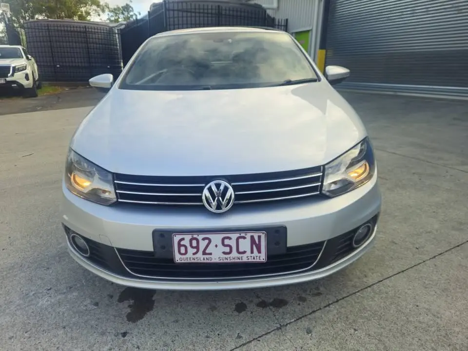 19-06-2026-2011-vw-eos-convertible-auto-003.webp