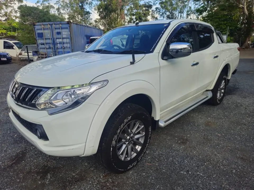23-06-2026-2017-mitsubishi-triton-gls-manual-002.webp