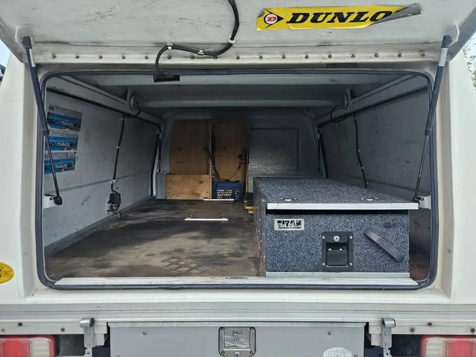 23-06-2026-isuzu-dmaz-traytop-012.webp