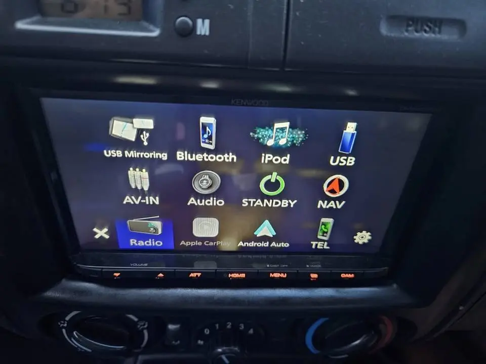 23-06-2026-isuzu-dmaz-traytop-014.webp