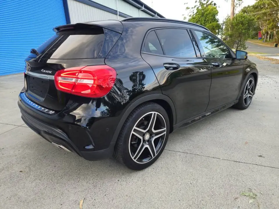 23-06-2026-mercedes-gla-250-auto-004.webp