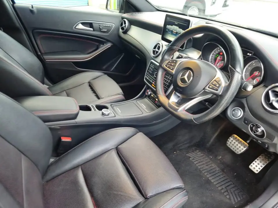 23-06-2026-mercedes-gla-250-auto-009.webp