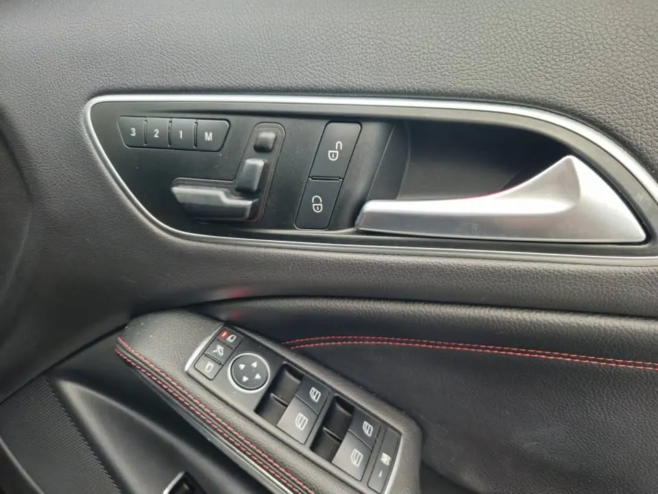 23-06-2026-mercedes-gla-250-auto-015.webp