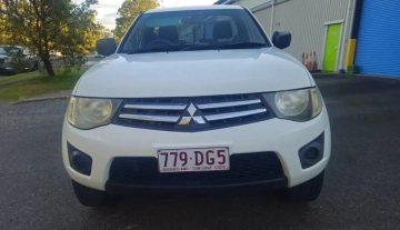 19-06-2026-2011-mitsubishi-triton-glx-highrider-4x2-003.webp