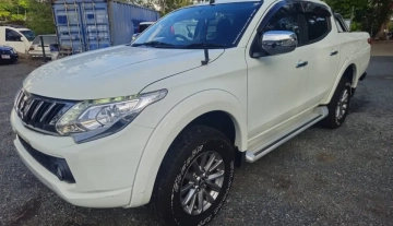 23-06-2026-2017-mitsubishi-triton-gls-manual-002.webp