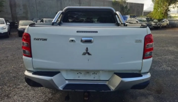 23-06-2026-2017-mitsubishi-triton-gls-manual-006.webp