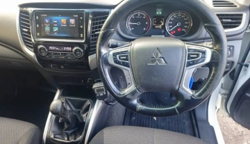 23-06-2026-2017-mitsubishi-triton-gls-manual-009.webp
