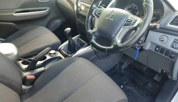 23-06-2026-2017-mitsubishi-triton-gls-manual-010.webp