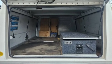 23-06-2026-isuzu-dmaz-traytop-012.webp