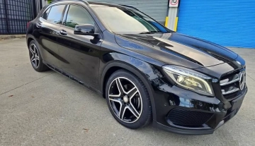 23-06-2026-mercedes-gla-250-auto-001.webp