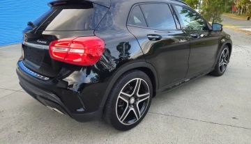 23-06-2026-mercedes-gla-250-auto-004.webp